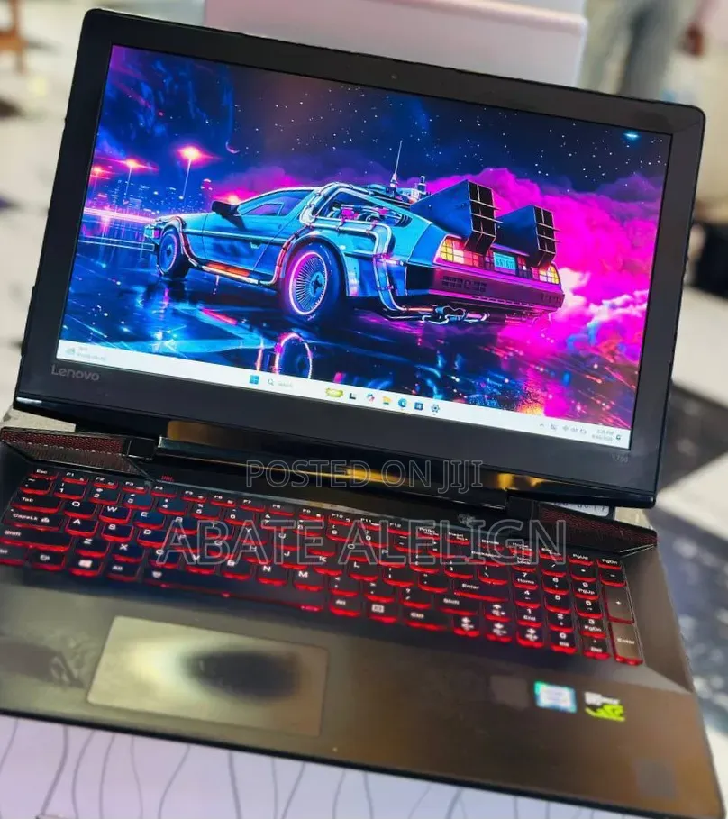 New Laptop Lenovo Legion 5 8GB Intel Core i7 SSD 256GB