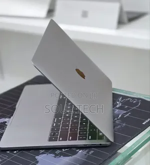 New Laptop Apple MacBook Pro 2021 M1 16GB Apple M1 Pro SSD 512GB