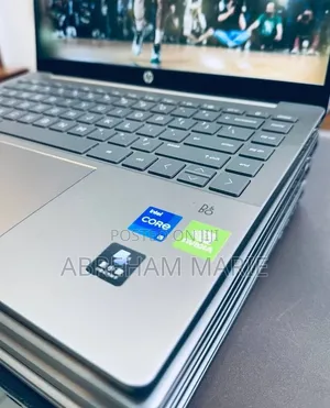 New Laptop HP Pavilion 14 16GB Intel Core i5 SSD 512GB