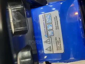 Gassoline Chain Saw  ሃይላንደር ቤንዚን ቼይንሶው
• የጋይድ ባር ርዝመት፦ 24 ኢንች