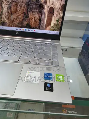New Laptop HP Pavilion 14 16GB Intel Core i5 SSD 512GB