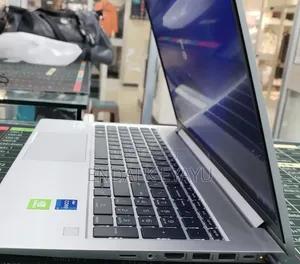 New Laptop HP ProBook 450 G8 16GB Intel Core i7 SSD 512GB