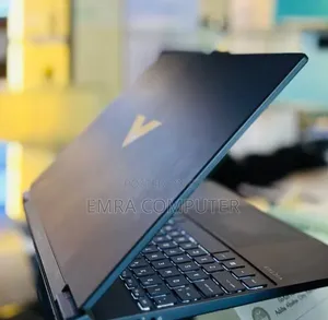 New Laptop HP 16GB AMD Ryzen 5 SSD 512GB