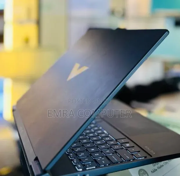 New Laptop HP 16GB AMD Ryzen 5 SSD 512GB