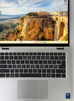 New Laptop Dell Pro Plus 14 16GB Intel Core Ultra 5 SSD 512GB