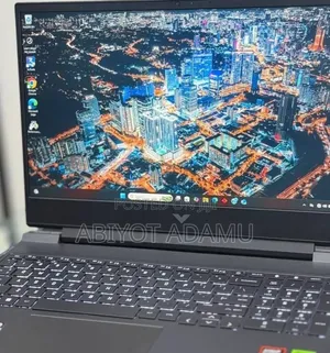 New Laptop HP Victus 15 16GB AMD Ryzen 5 SSD 512GB