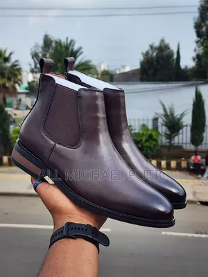 Chelsea Boots