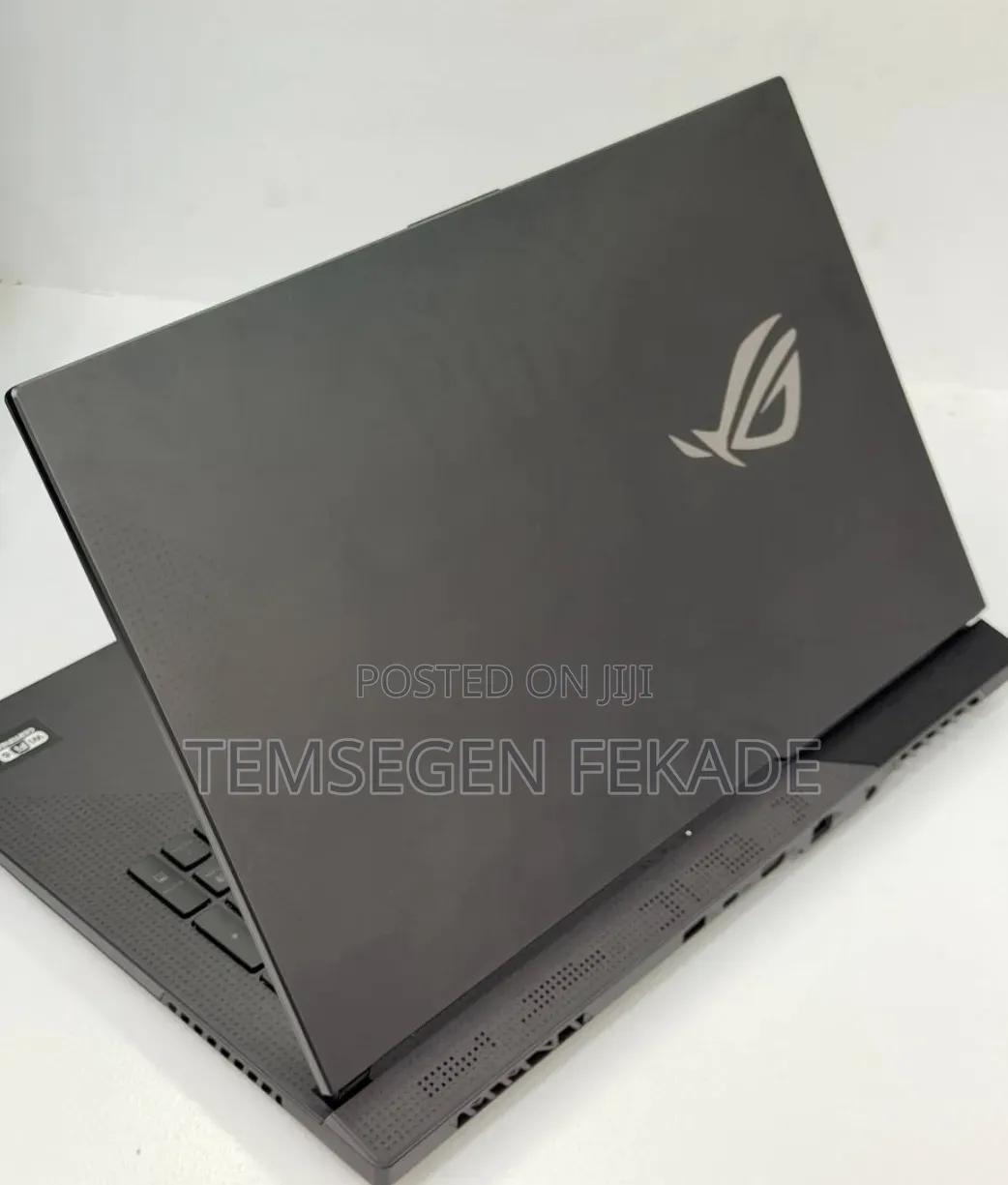 New Laptop Asus G71G 16GB AMD Ryzen 9 SSD 1T