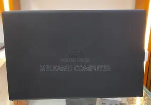 New Laptop Dell Inspiron 15 3530 8GB Intel Core i5 SSD 512GB