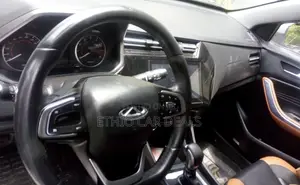 Chery Tiggo 2 2022 Silver