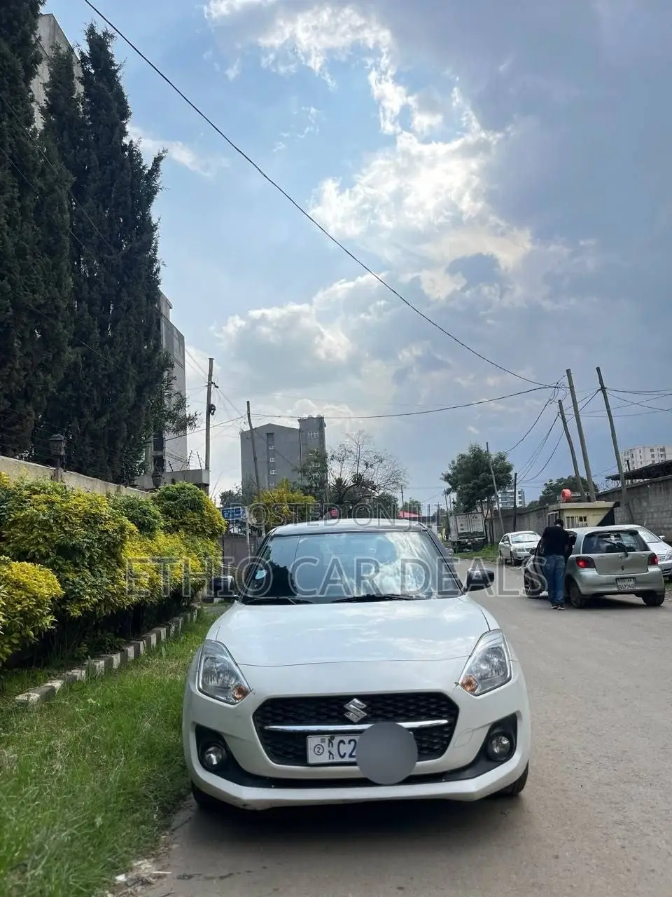 Suzuki Swift 2022 White