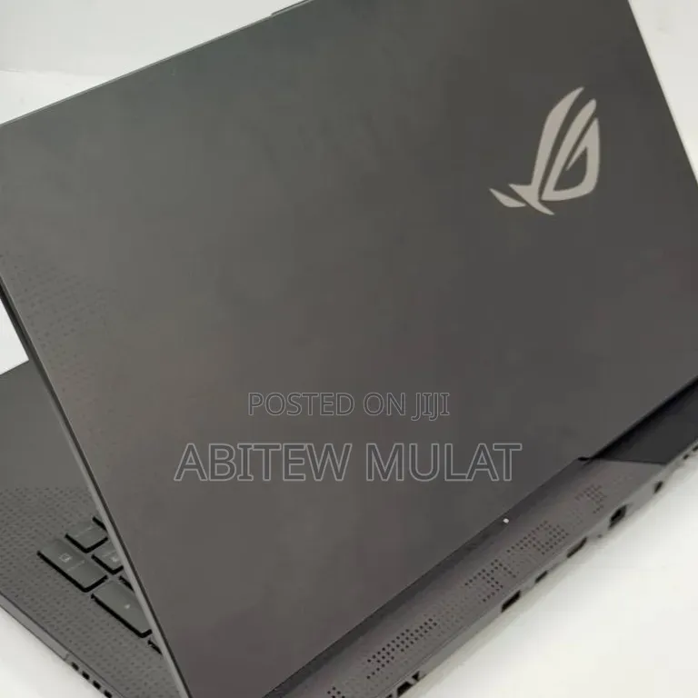 New Laptop Asus ROG Strix G17 16GB AMD Ryzen 9 SSD 1T