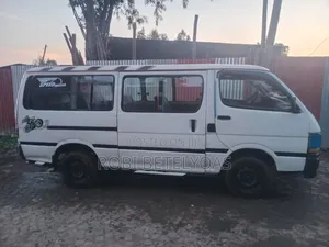 Toyota Toyoace 1998 White