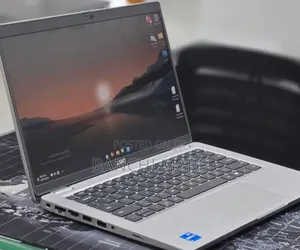 New Laptop Dell Latitude 14 16GB Intel Core i5 SSD 256GB