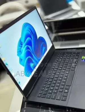 New Laptop HP Omen 16 16GB Intel Core i9 SSD 1T