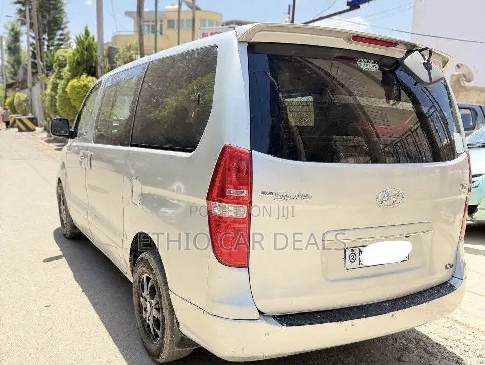 Hyundai Starex 2008 Silver
