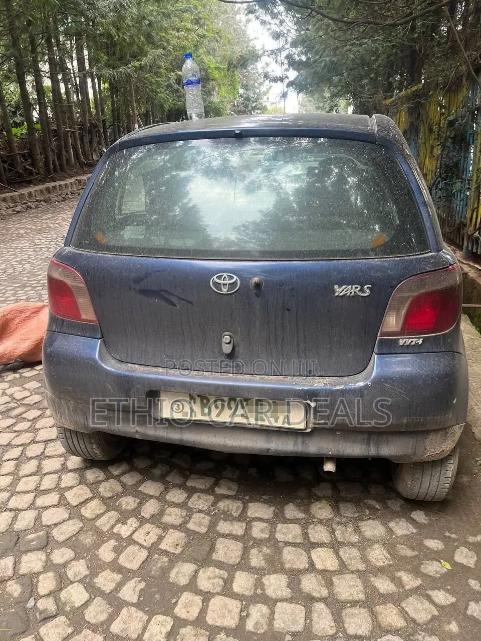 Toyota Vitz 2001 Blue