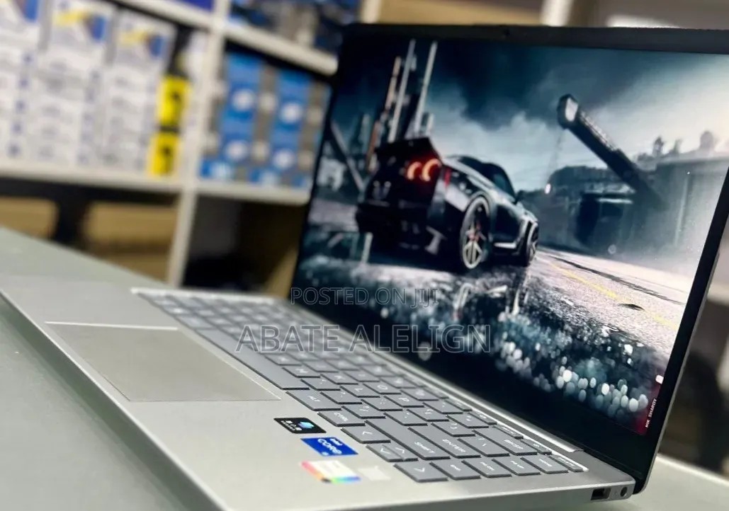 New Laptop HP Stream Notebook 16GB Intel Core i5 SSD 512GB