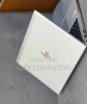 New Laptop HP EliteBook 830 G8 16GB Intel Core i7 SSD 512GB