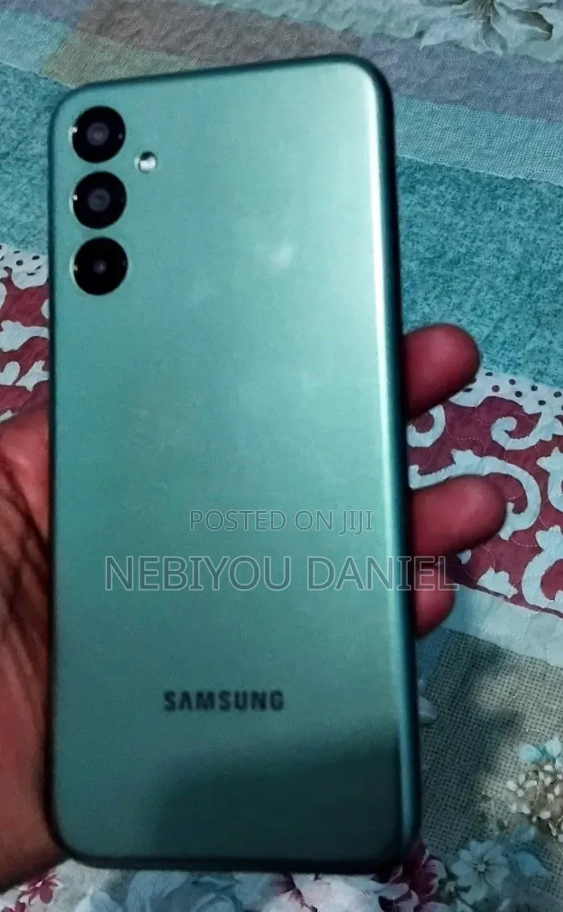 Samsung Galaxy M14 128 GB Gray