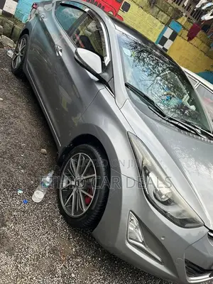 Hyundai Avante 2015 Silver