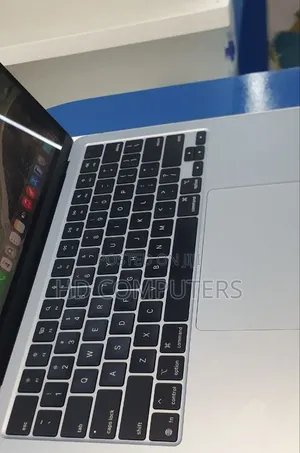 New Laptop Apple MacBook Air 2025 M4 16GB Apple M4 SSD 512GB