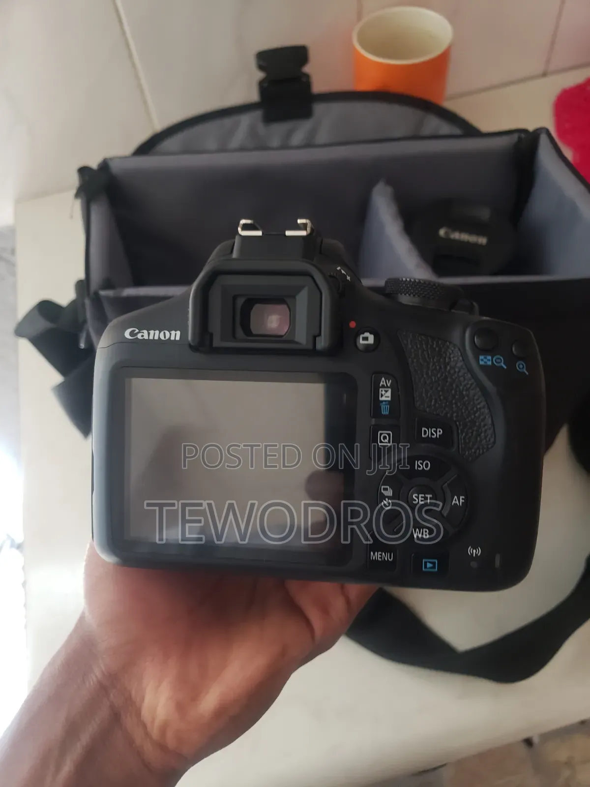 Canon Rebel T7