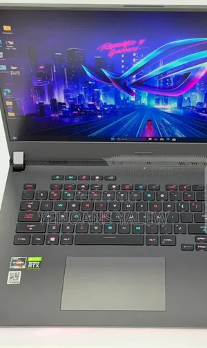 New Laptop Asus ROG Strix G17 16GB Intel Core Ultra 9 SSD 1T
