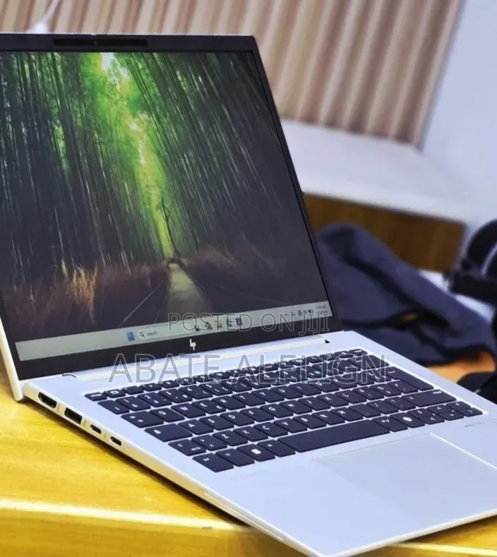 New Laptop HP EliteBook 840 G11 16GB Intel Core Ultra 7 SSD 512GB