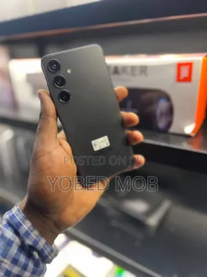 New Samsung Galaxy S23 128 GB