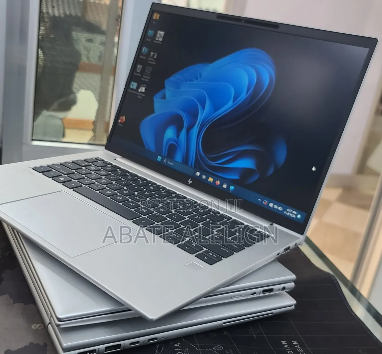 New Laptop HP EliteBook 840 G10 16GB Intel Core i7 SSD 512GB
