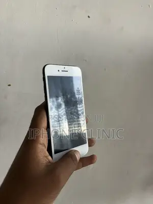 Apple iPhone 7 32 GB Black