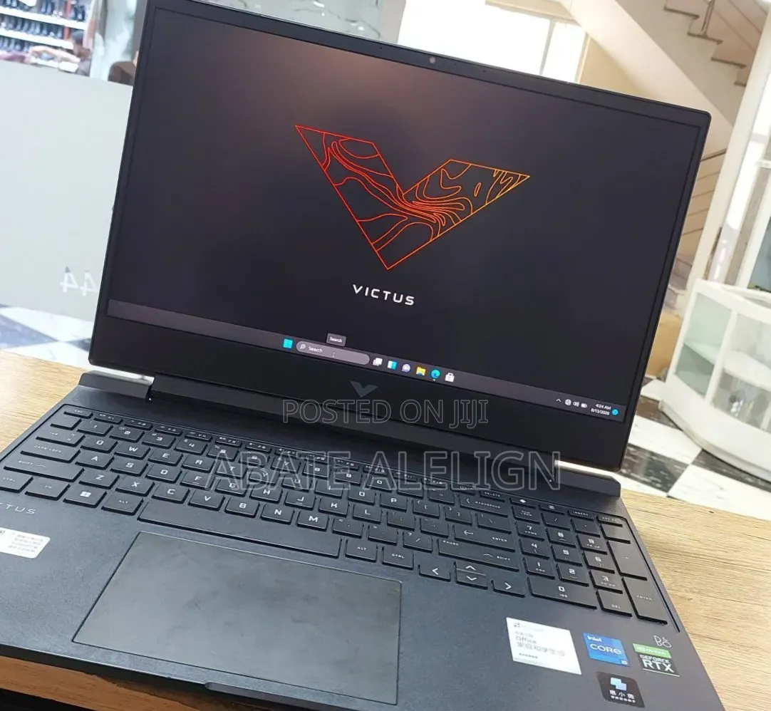 New Laptop HP Victus 16 16GB Intel Core i5 SSD 512GB