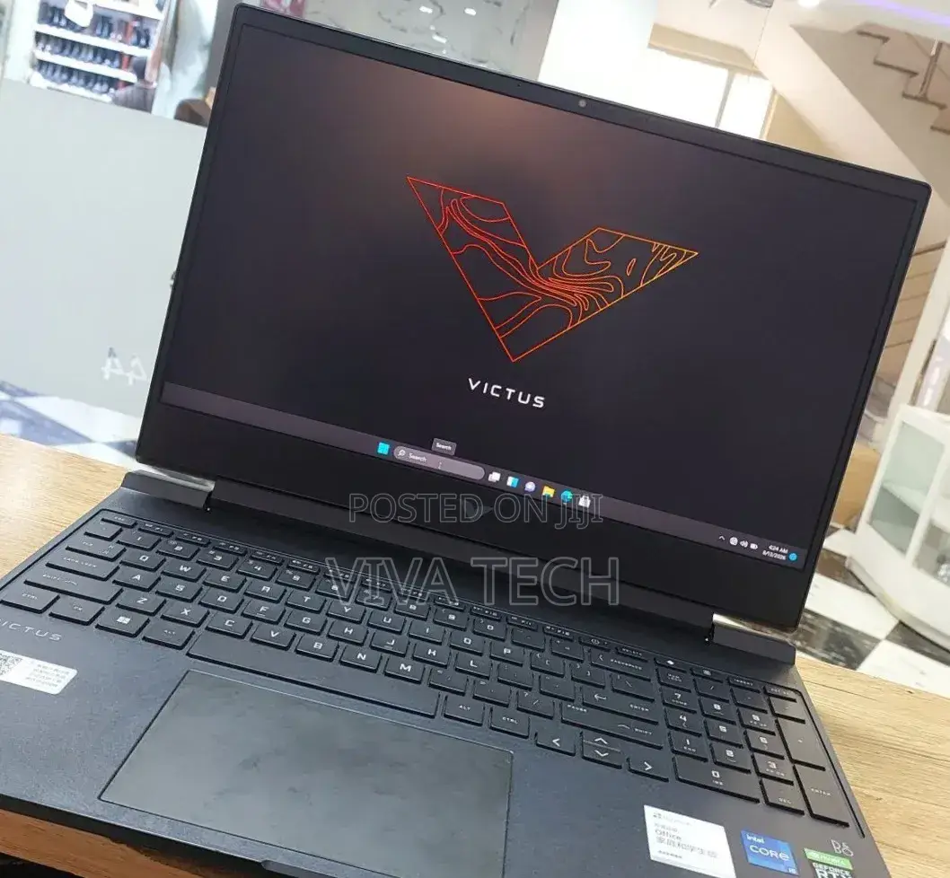 New Laptop HP Victus 16 16GB Intel Core i5 SSD 512GB
