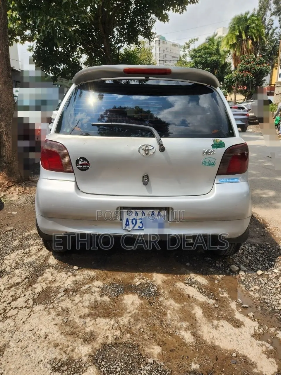 Toyota Vitz 2001 Silver