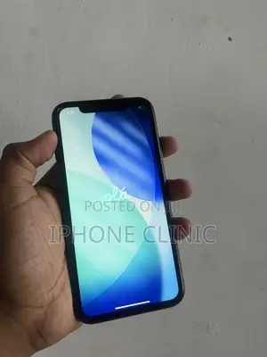 Apple iPhone 11 64 GB Black