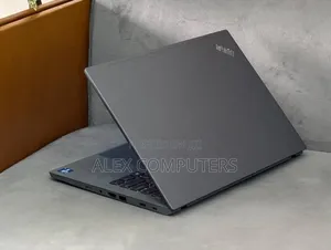 New Laptop Lenovo ThinkPad T14 16GB Intel Core i5 SSD 512GB