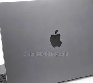 New Laptop Apple MacBook Air 2022 M2 8GB Apple M2 SSD 256GB