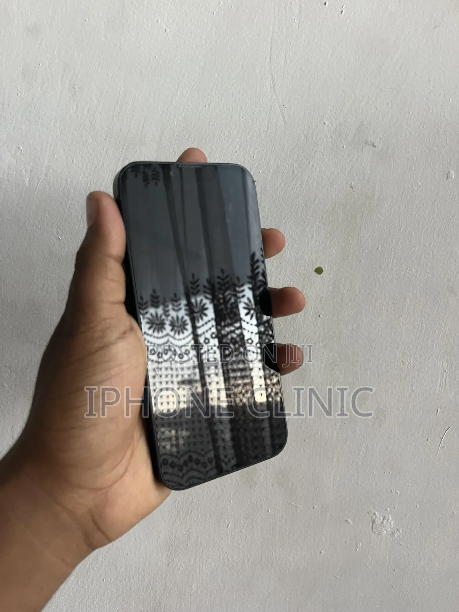 New Apple iPhone 13 128 GB Black