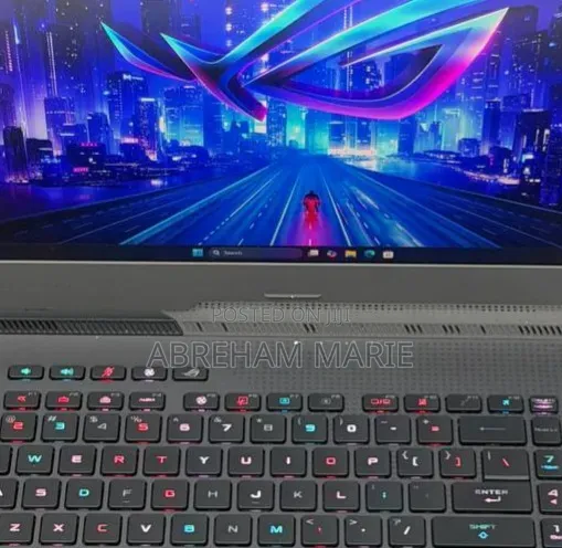 New Laptop Asus G71G 16GB AMD Ryzen 9 SSD 1T