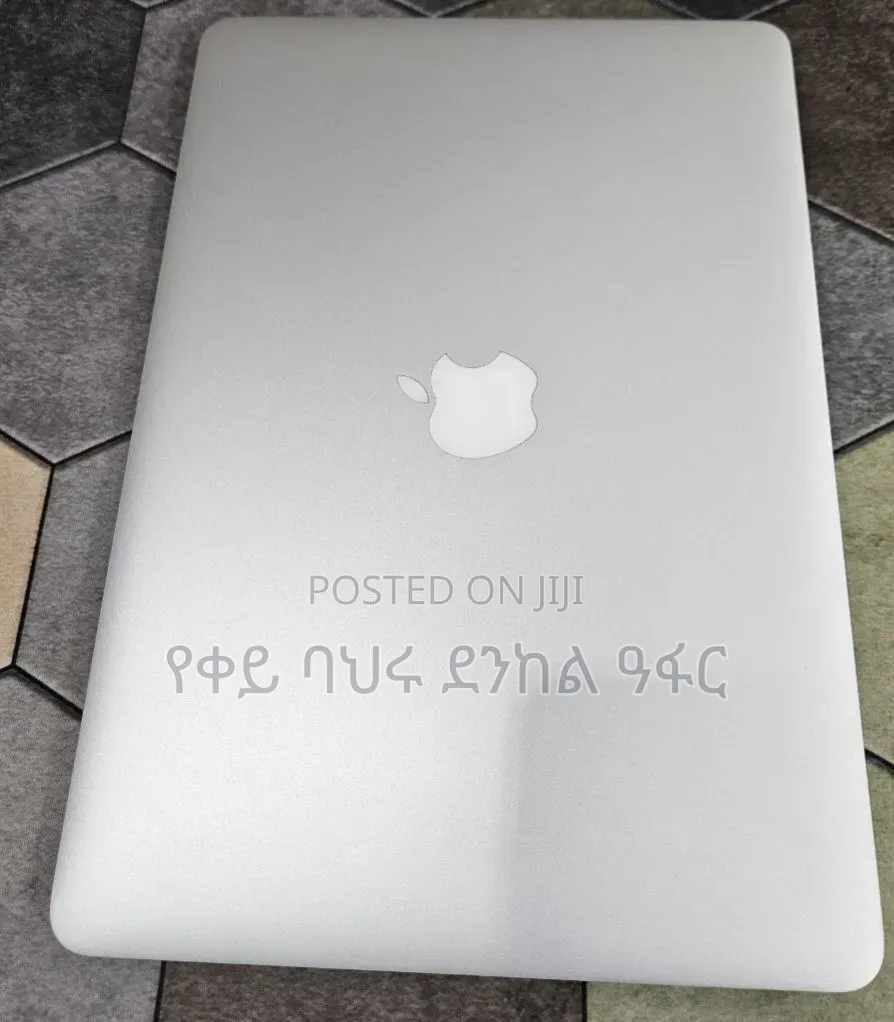New Laptop Apple MacBook Air 2017 8GB Intel Core i5 SSD 256GB