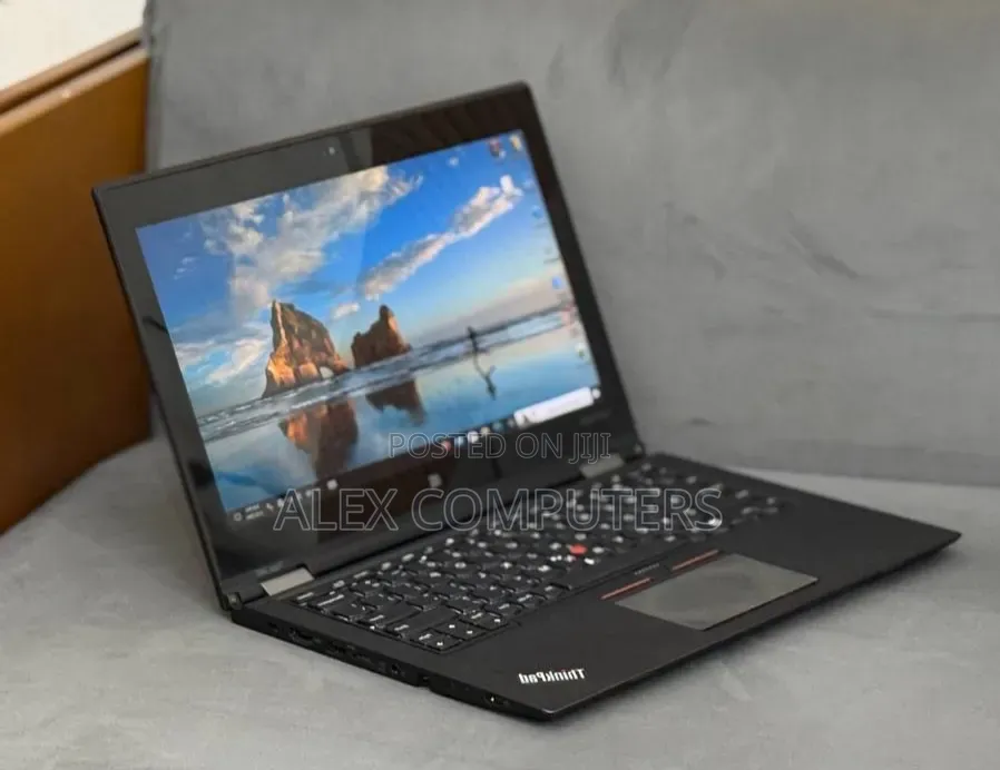 New Laptop Lenovo ThinkPad X260 8GB Intel Core i5 SSD 256GB