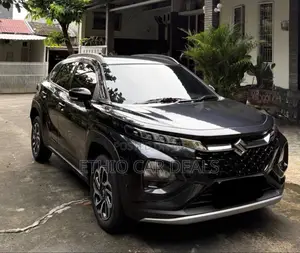 Suzuki Fronx 2025 Black