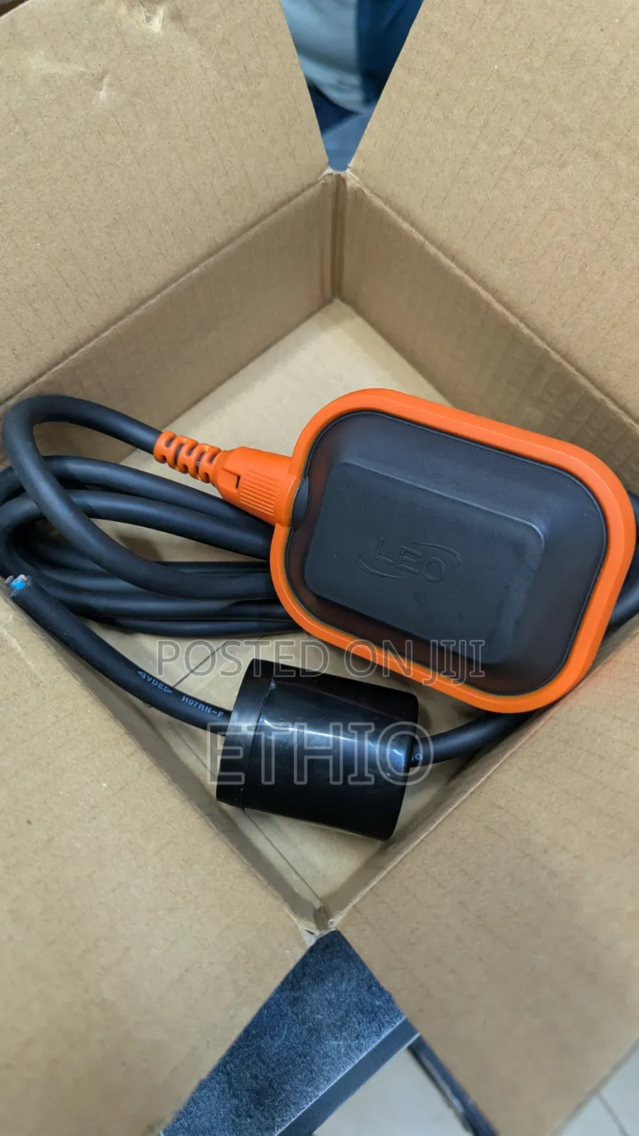 Leo Float Switch