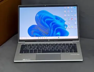 New Laptop HP EliteBook 830 G8 16GB Intel Core i7 SSD 512GB