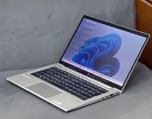New Laptop HP EliteBook 830 G8 16GB Intel Core i7 SSD 512GB