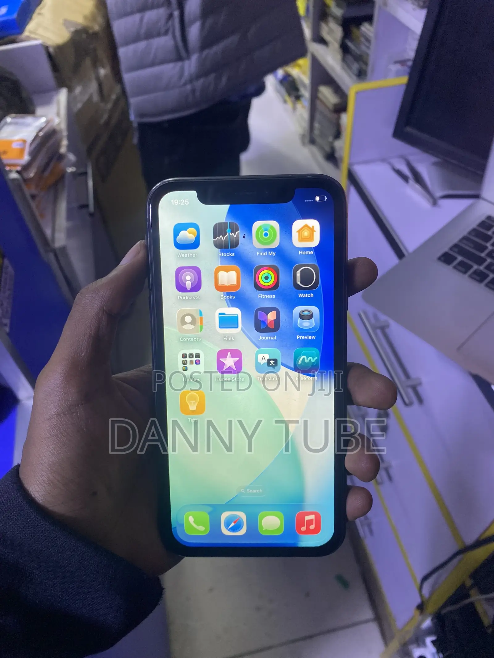 Apple iPhone 11 64 GB Black