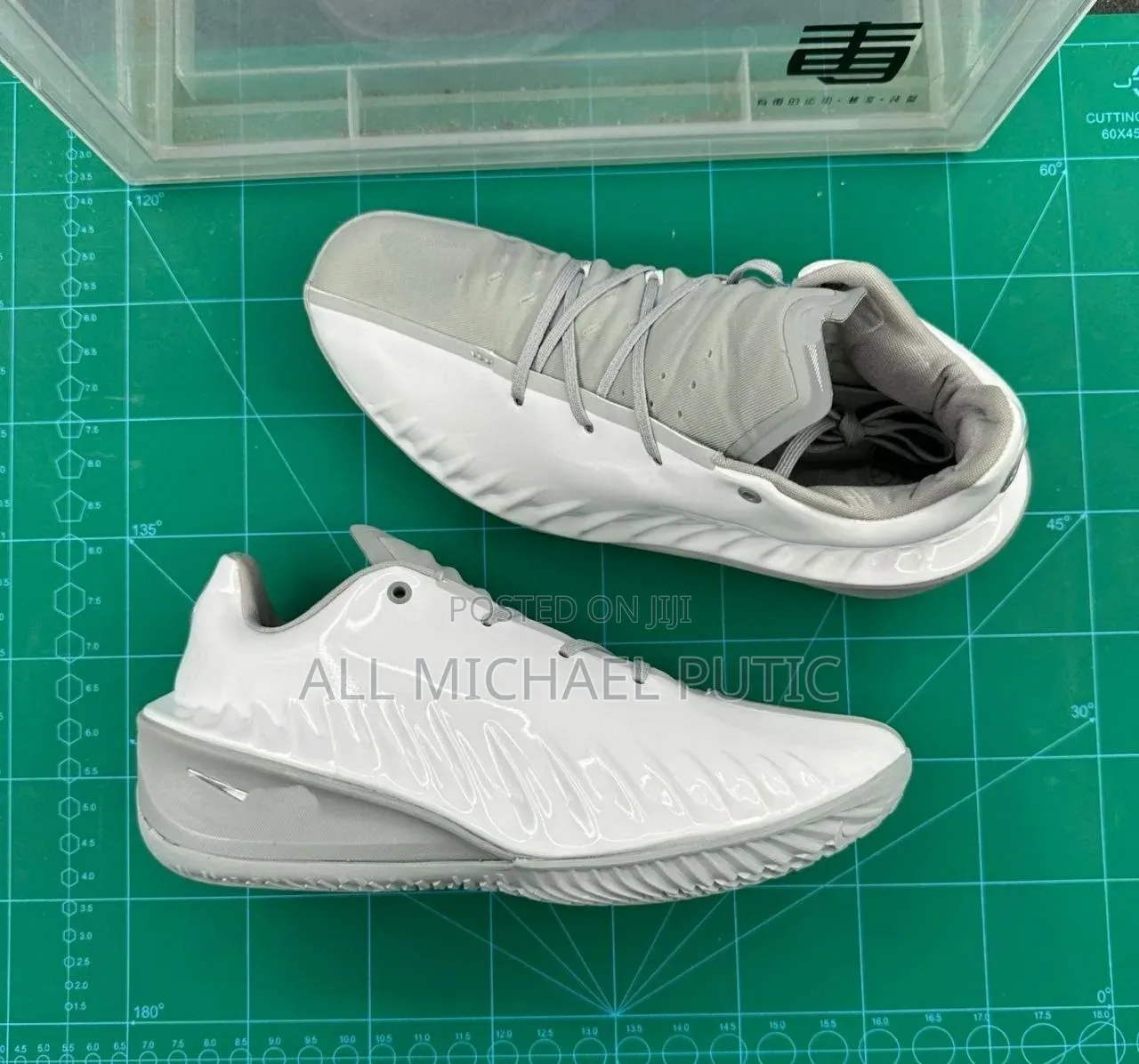 Nike G.T. Cut 4 Sneakers