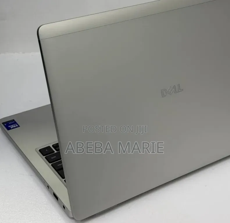 New Laptop Dell Pro 14 16GB Intel Core i7 SSD 512GB