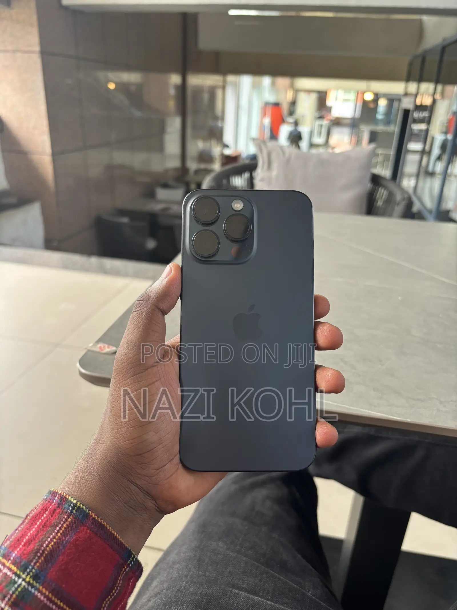 Apple iPhone 15 Pro Max 256 GB